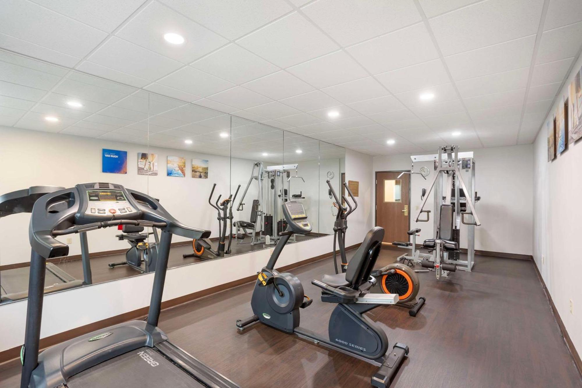 Comfort Suites Bloomsburg Eksteriør bilde