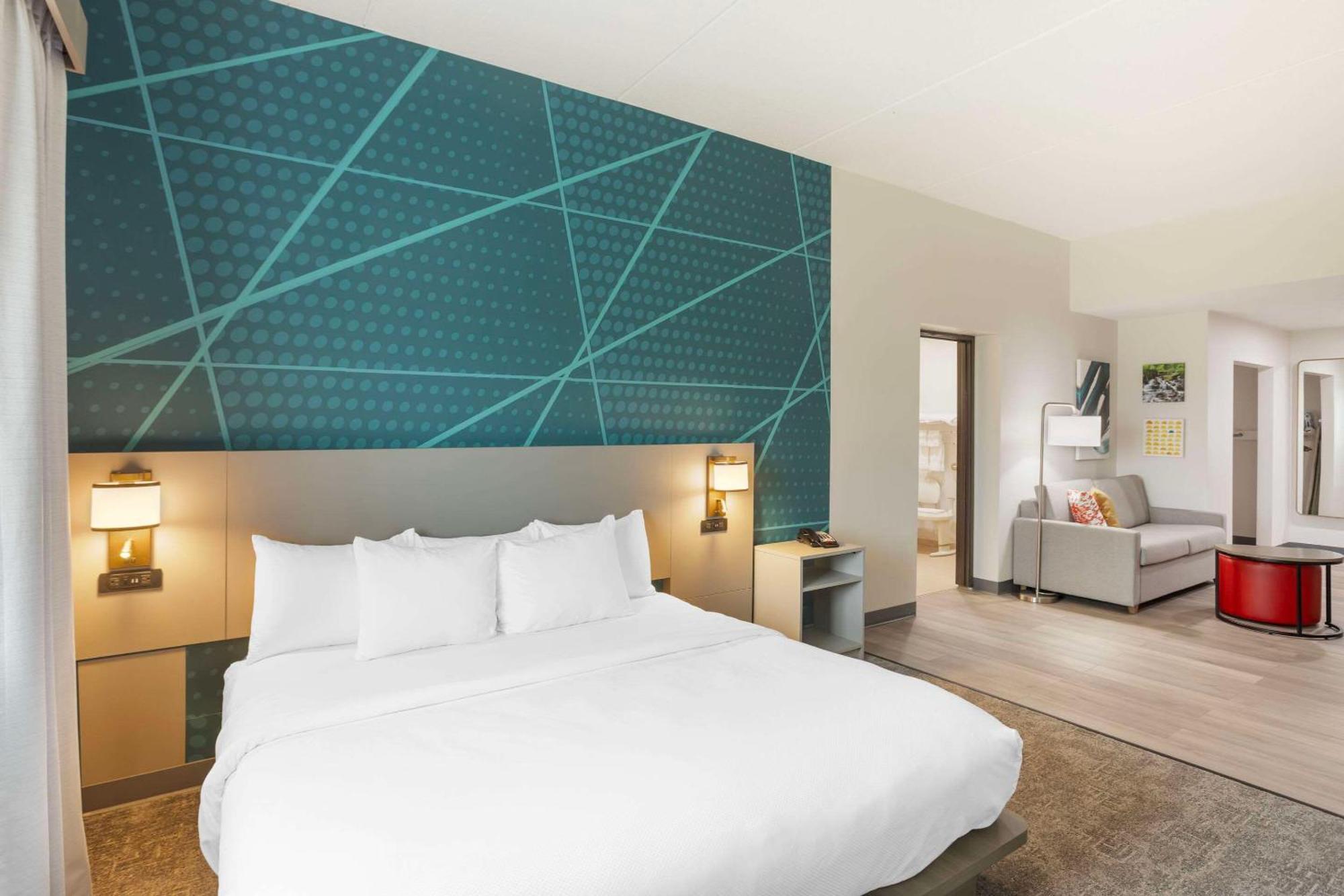 Comfort Suites Bloomsburg Eksteriør bilde