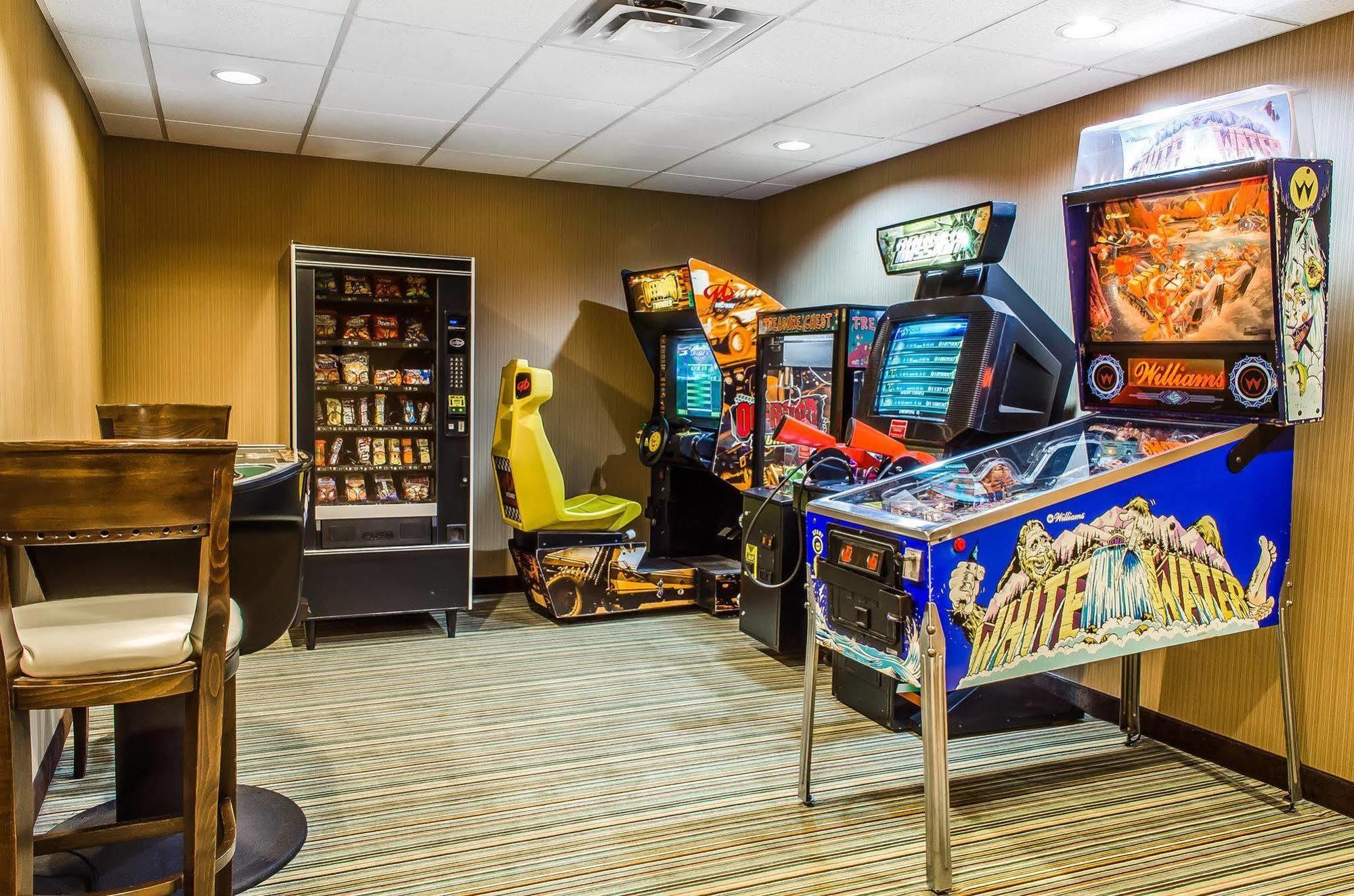 Comfort Suites Bloomsburg Eksteriør bilde